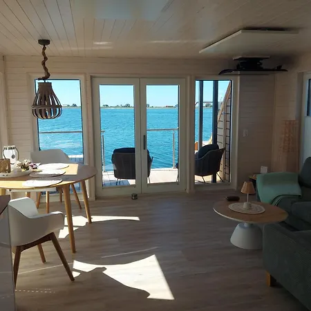 Casa de Férias Neu!!! Hausboot Sommerhuset *